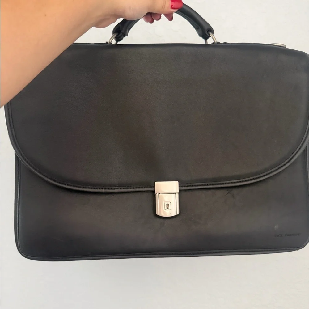 Jack Georges Black Leather Briefcase – Lockable with Keys